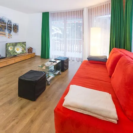 Aster B Apartment