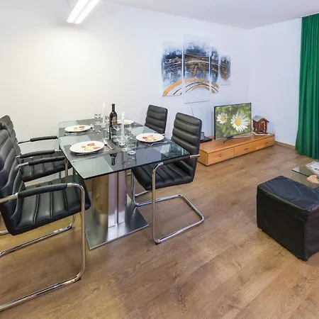 Apartment Aster B
